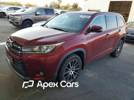 Toyota Highlander 2018 - Image 1 of 14
