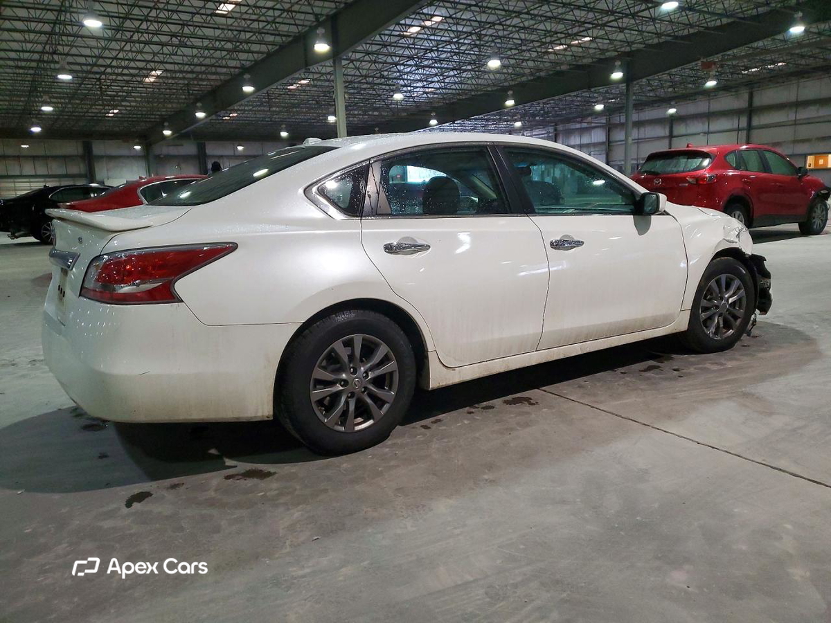 Nissan Altima 2015