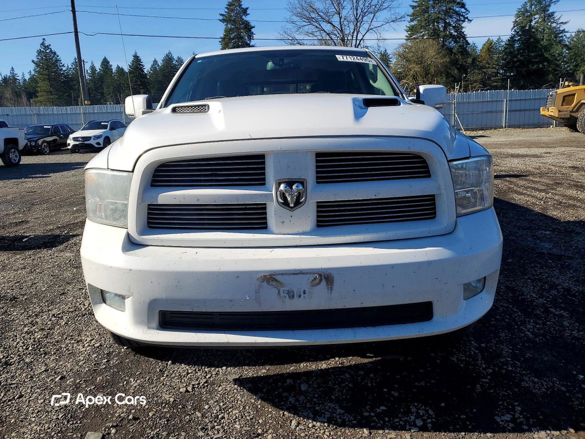Dodge RAM 2012