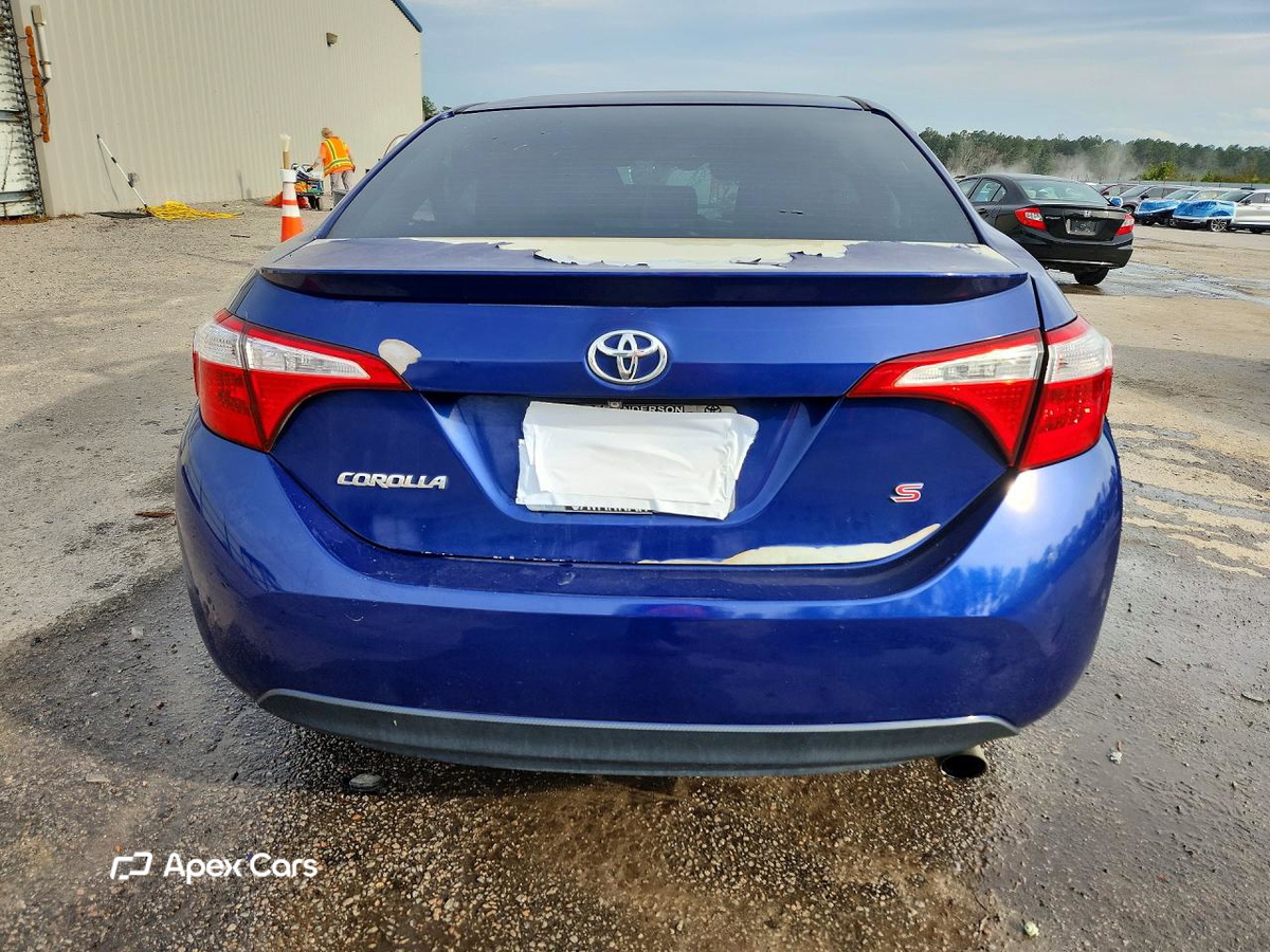 Toyota Corolla 2015