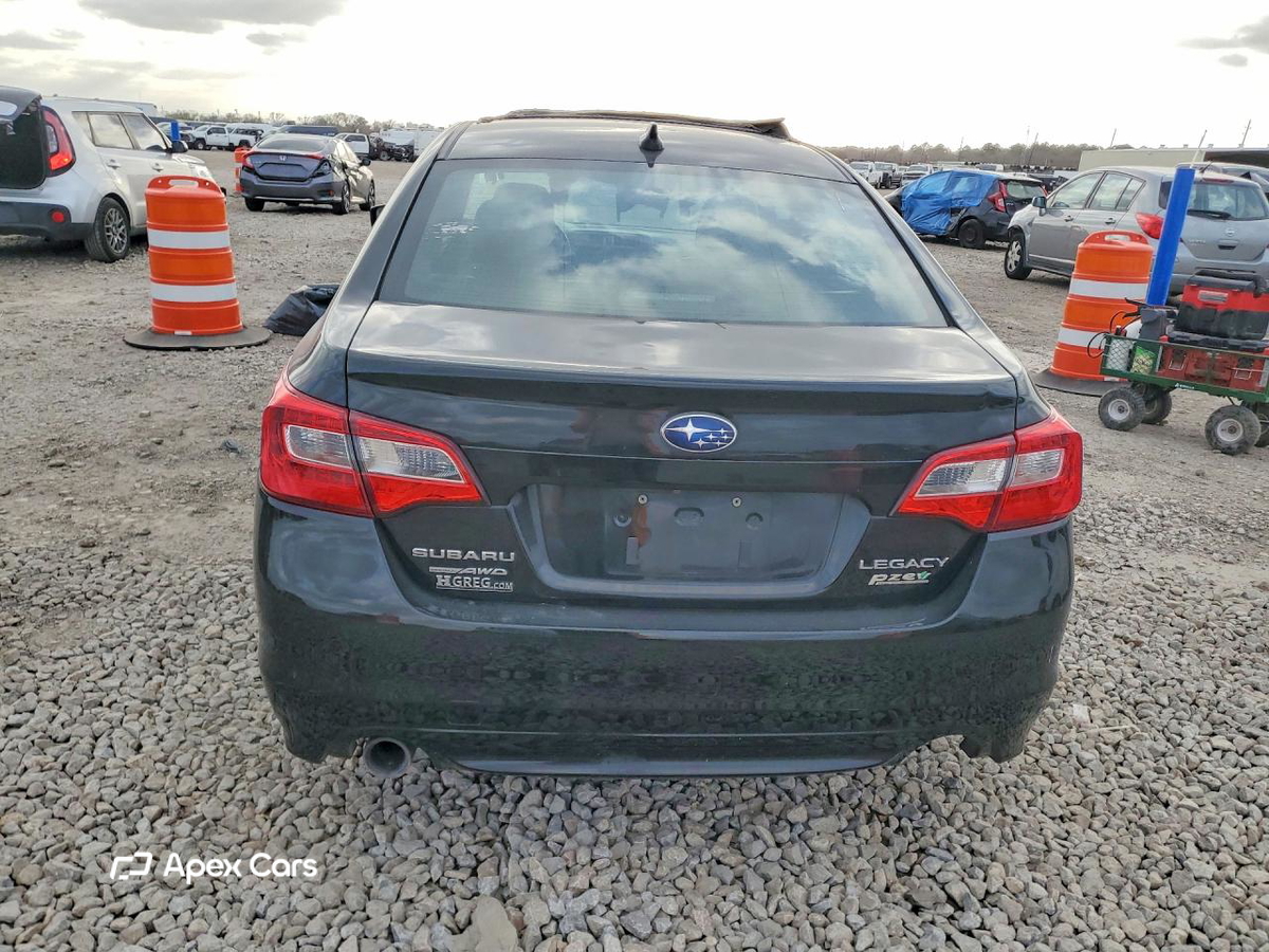 Subaru Legacy 2017