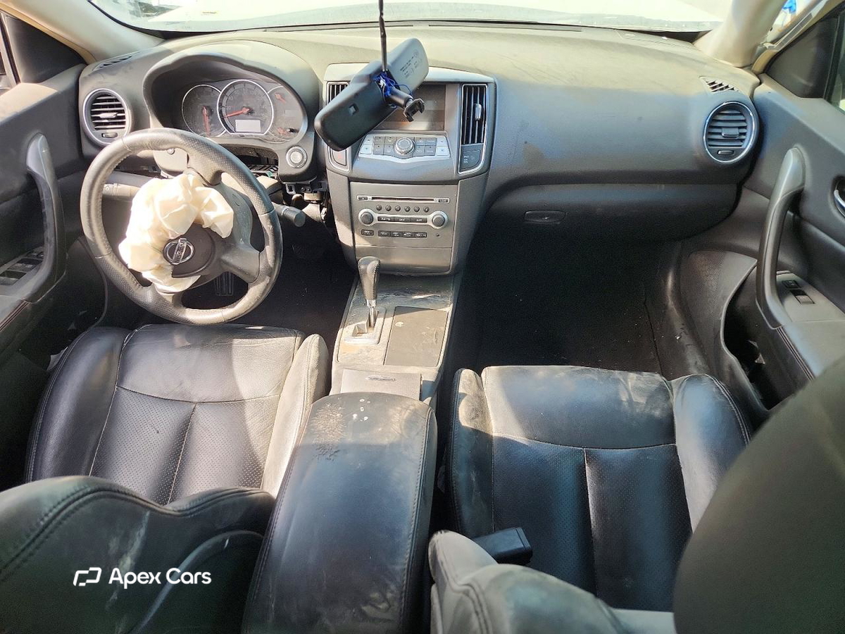 Nissan Maxima 2014