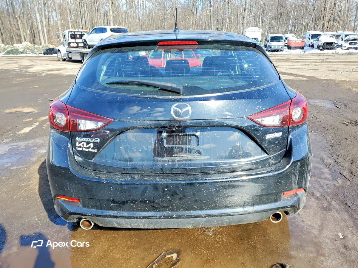 Mazda 3 2018
