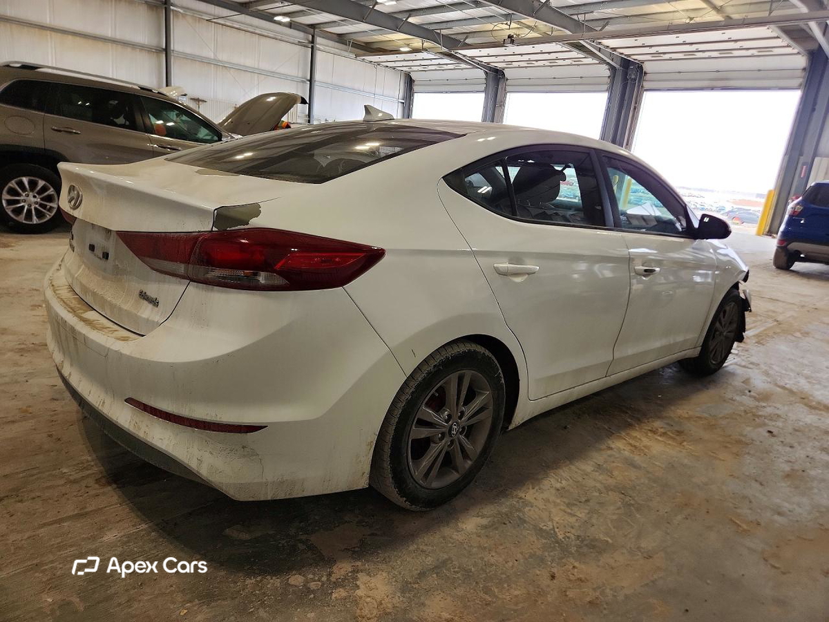 Hyundai Elantra 2017