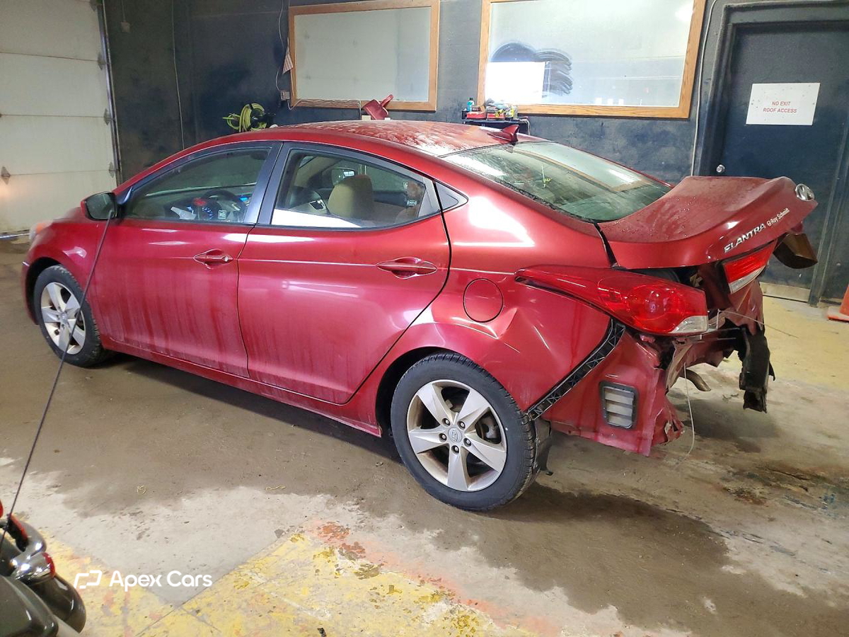 Hyundai Elantra 2012