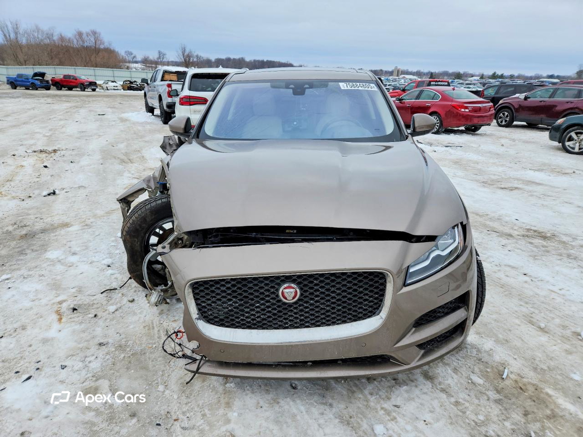 Jaguar F-Pace 2017