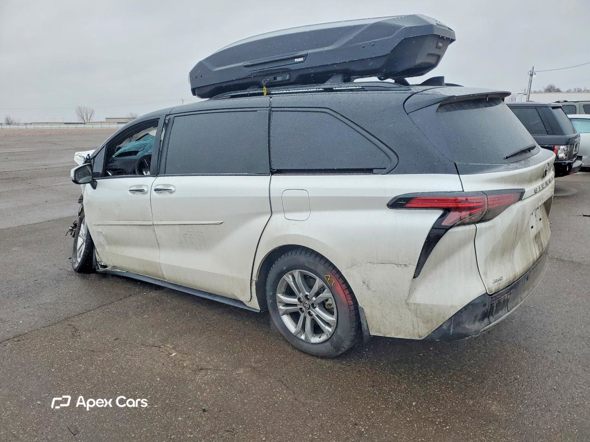 Toyota Sienna 2024