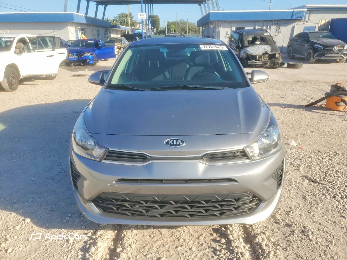 Kia Rio 2021