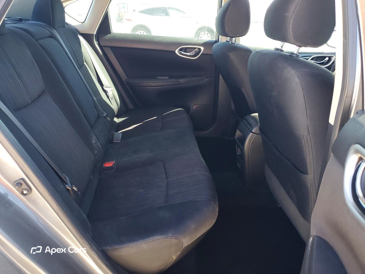 Nissan Sentra 2018
