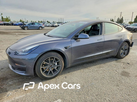 Tesla Model 3 2021 - Image 1 of 13