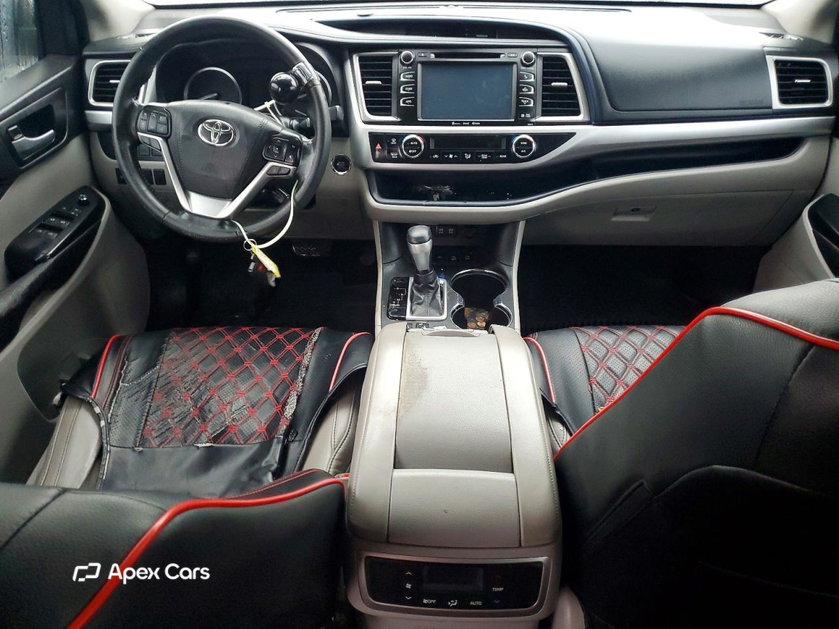 Toyota Highlander 2018