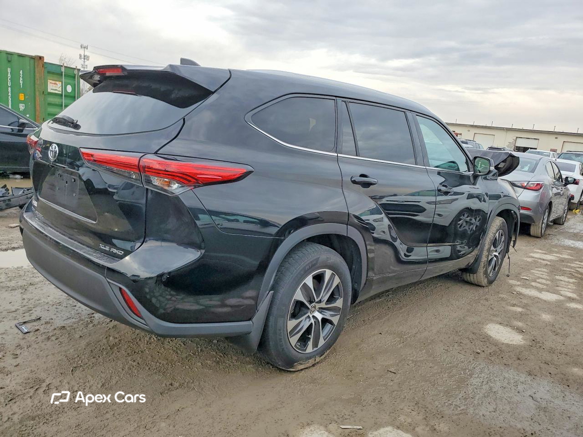 Toyota Highlander 2021