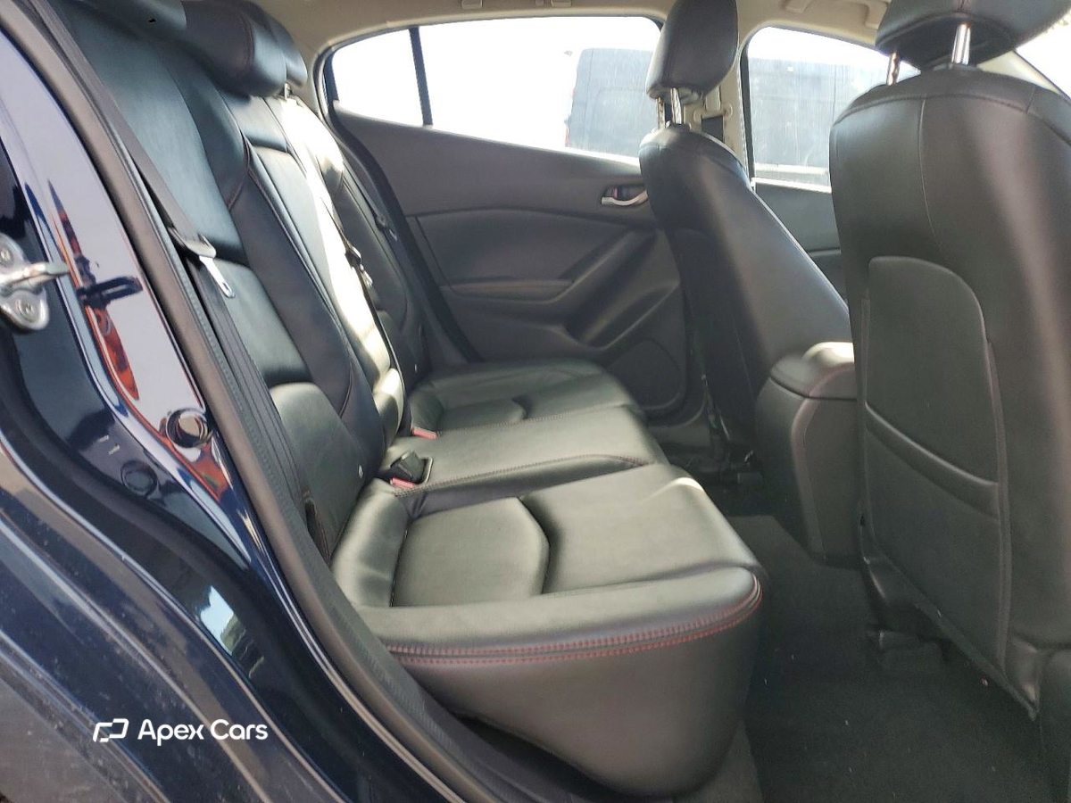 Mazda 3 2015