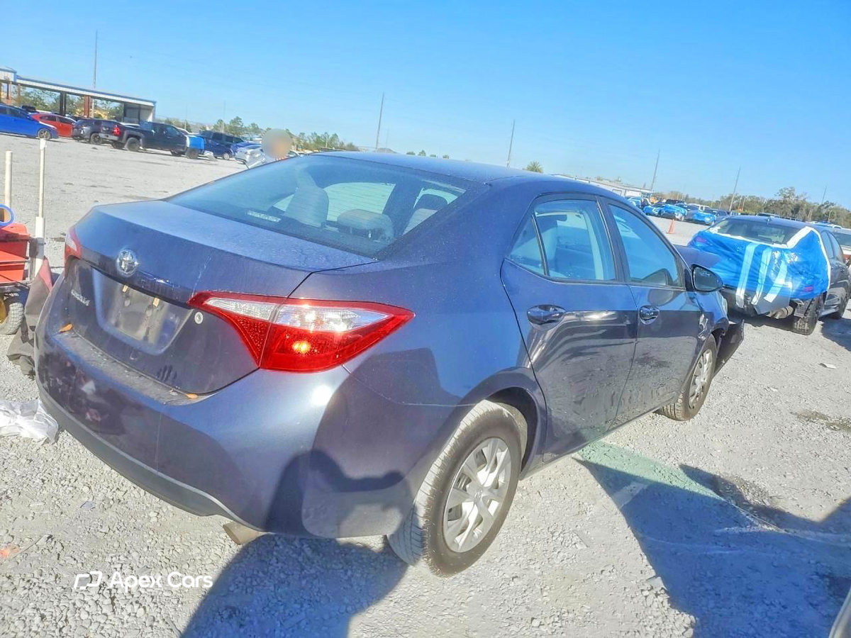Toyota Corolla 2015