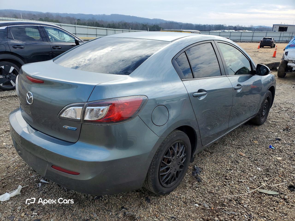 Mazda 3 2013