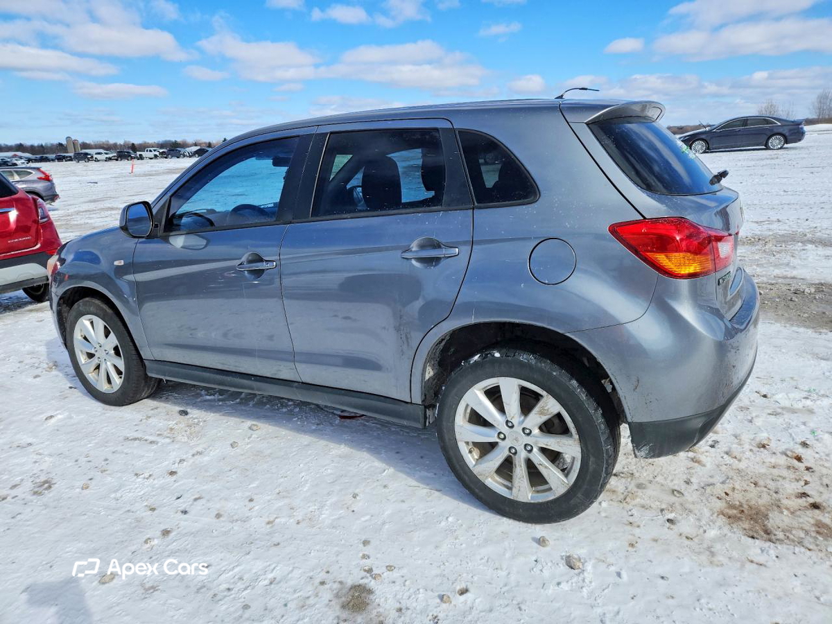 Mitsubishi Outlander 2015