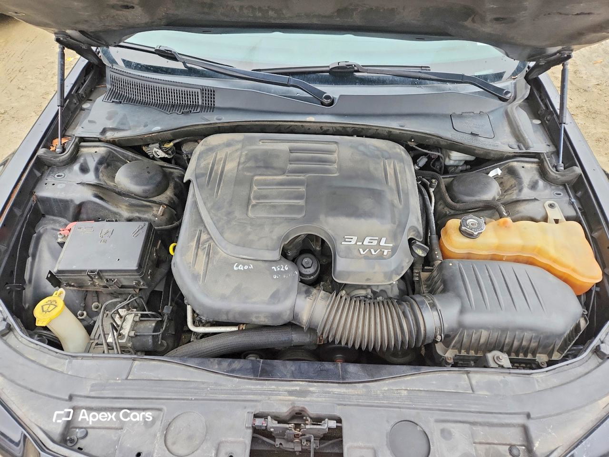 Chrysler 300 2011