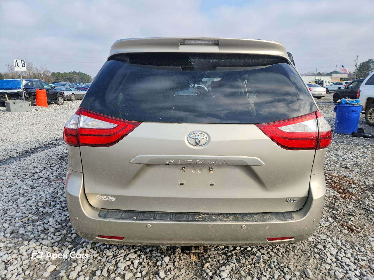 Toyota Sienna 2016