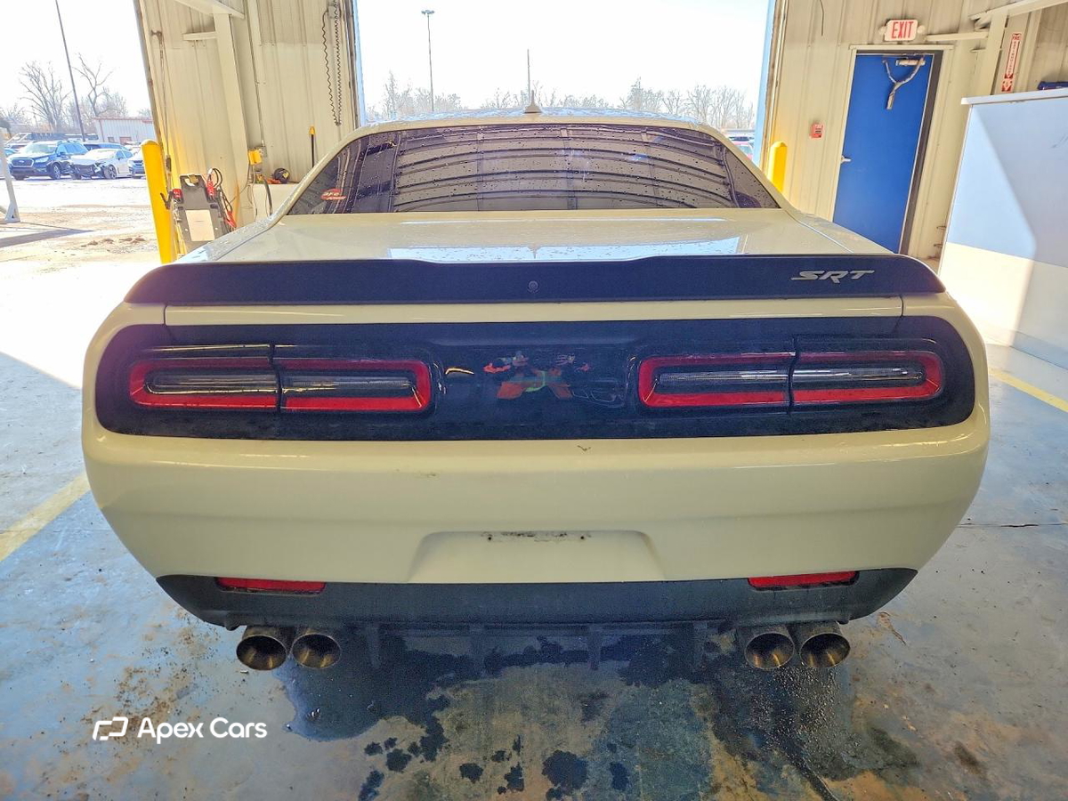 Dodge Challenger 2021