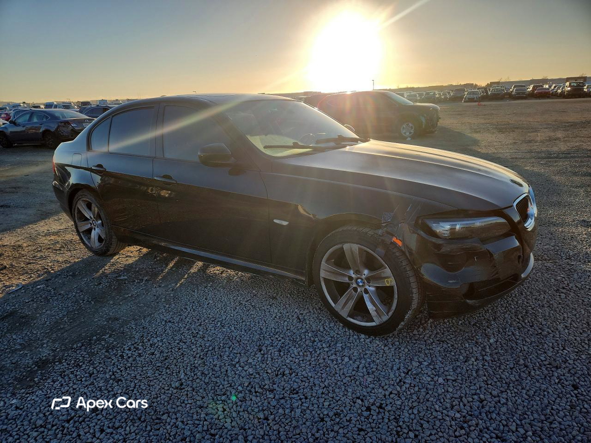 BMW Series 3 2009