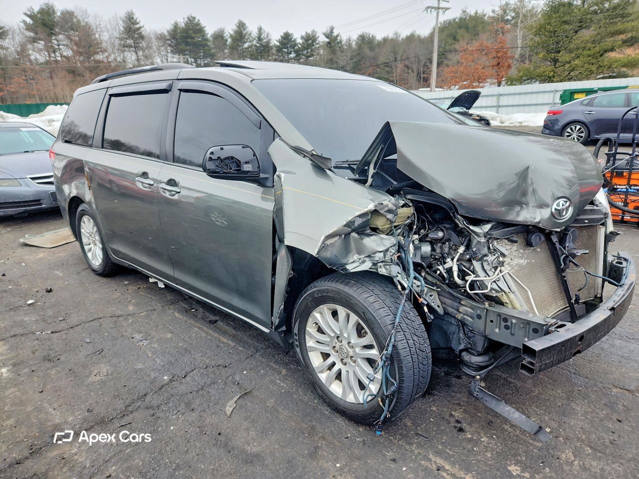 Toyota Sienna 2011
