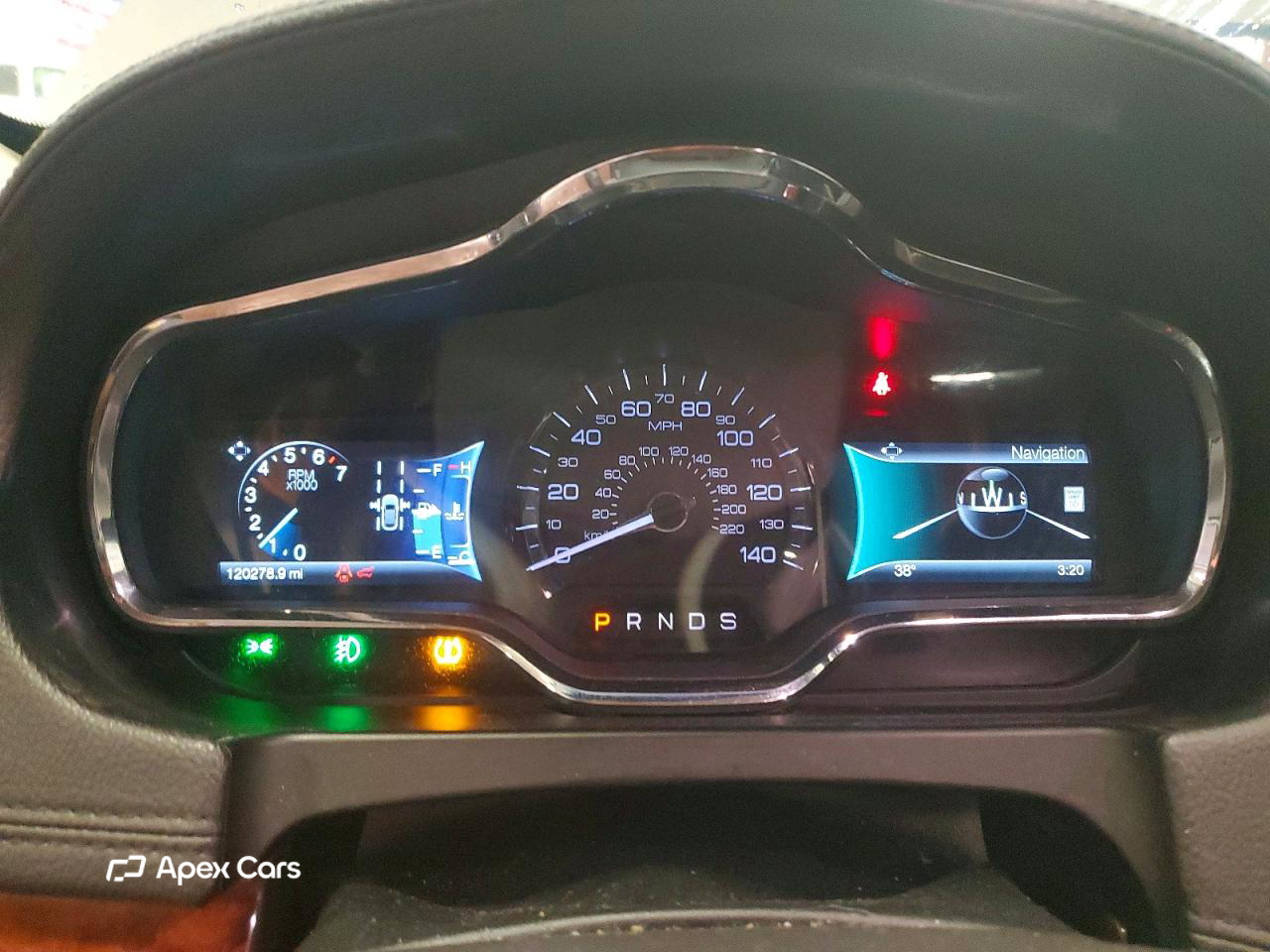 Lincoln MKT 2015