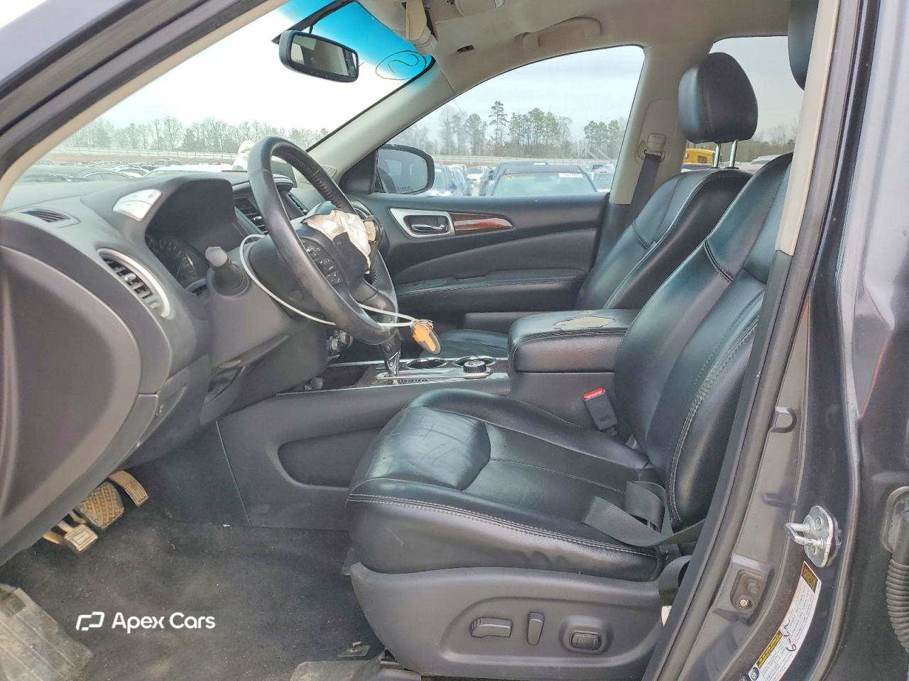 Nissan Pathfinder 2014