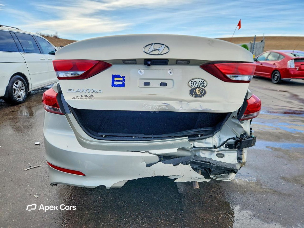 Hyundai Elantra 2017