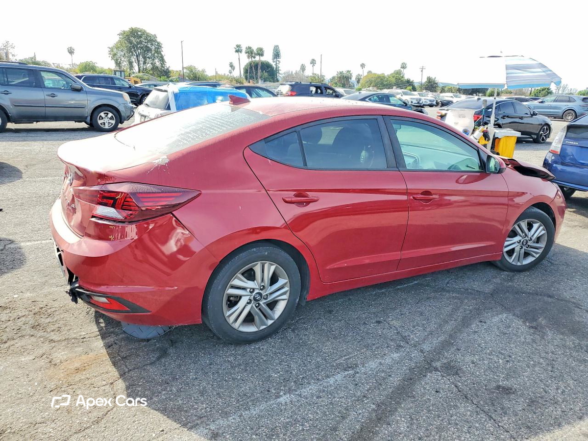 Hyundai Elantra 2020
