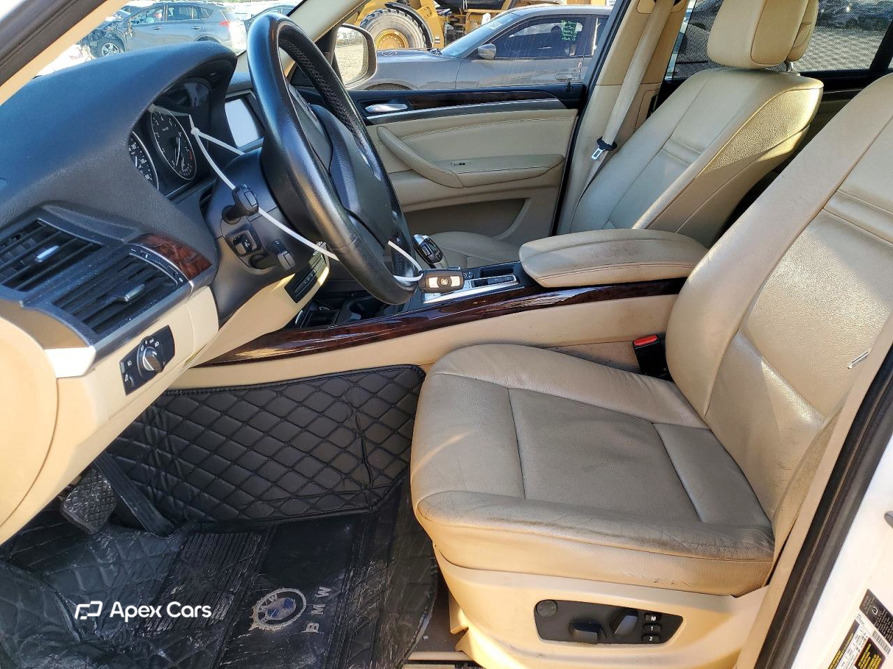 BMW X5 2011