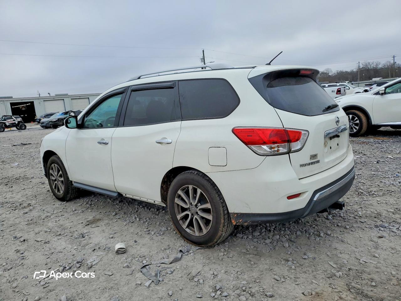 Nissan Pathfinder 2016