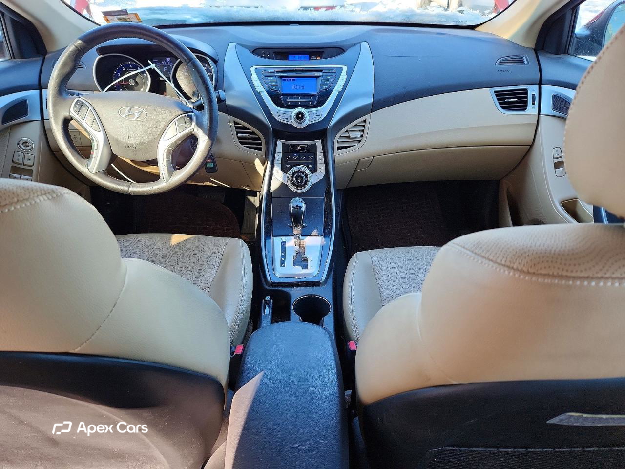 Hyundai Elantra 2012