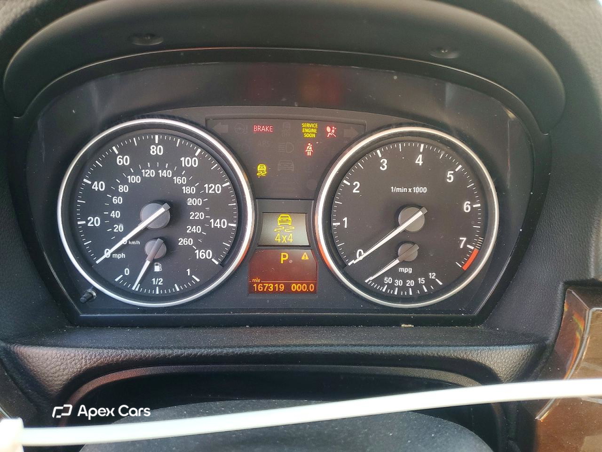 BMW Series 3 2011