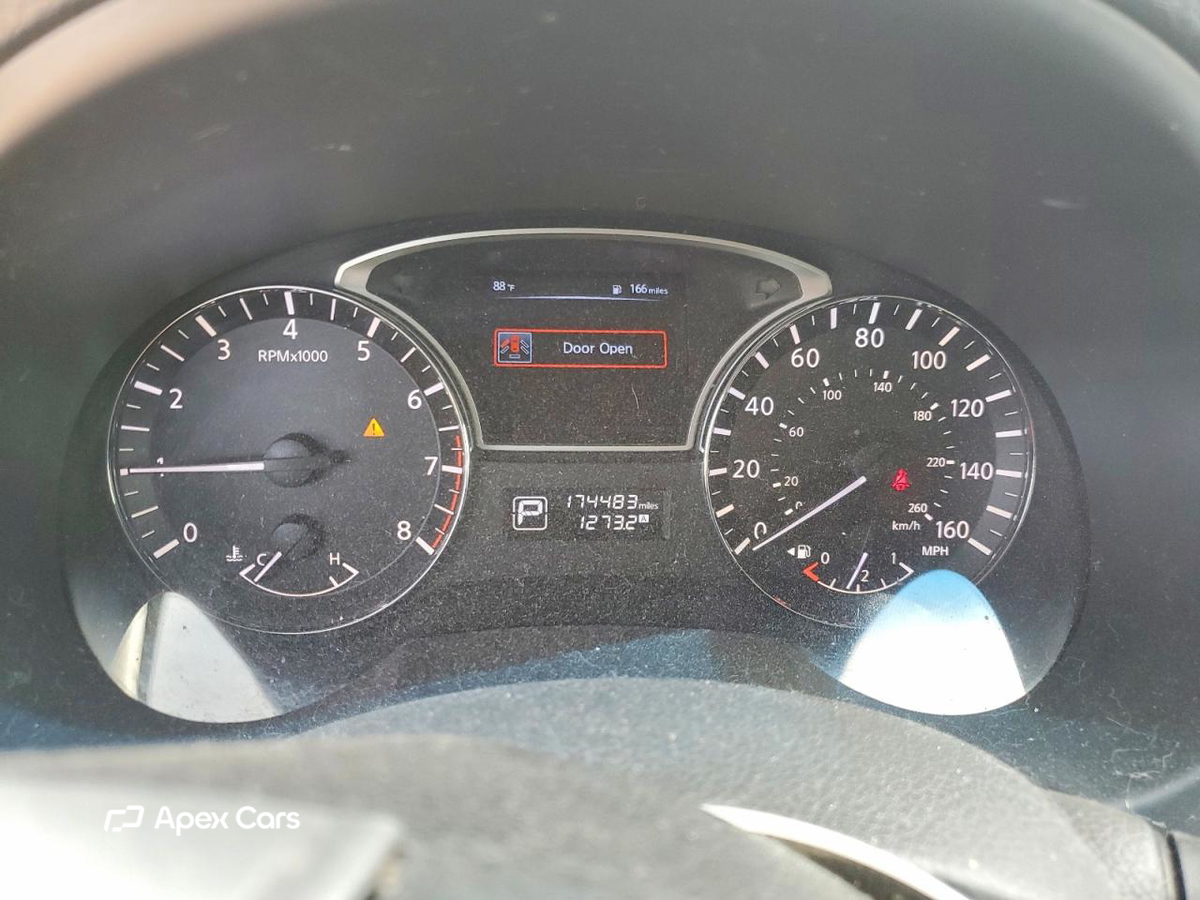Nissan Altima 2015