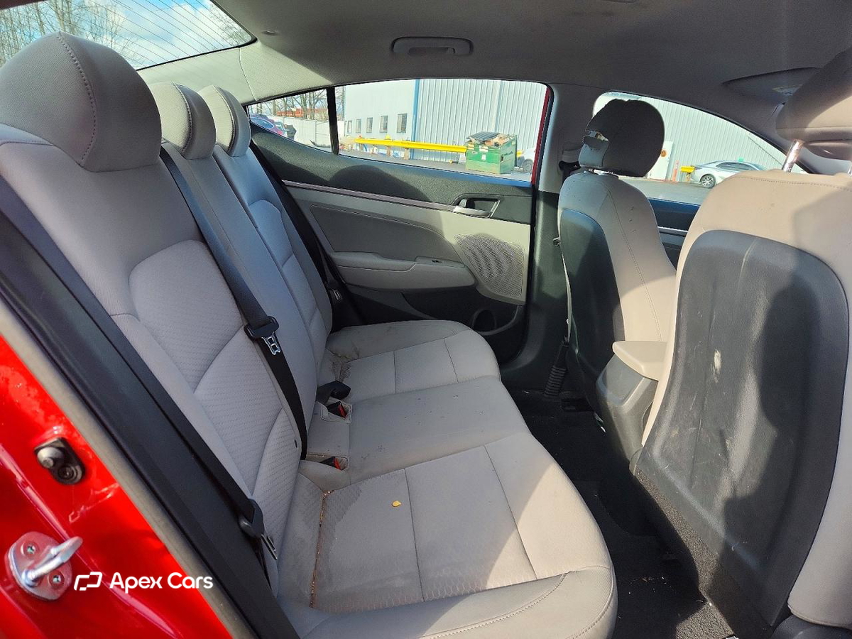 Hyundai Elantra 2020