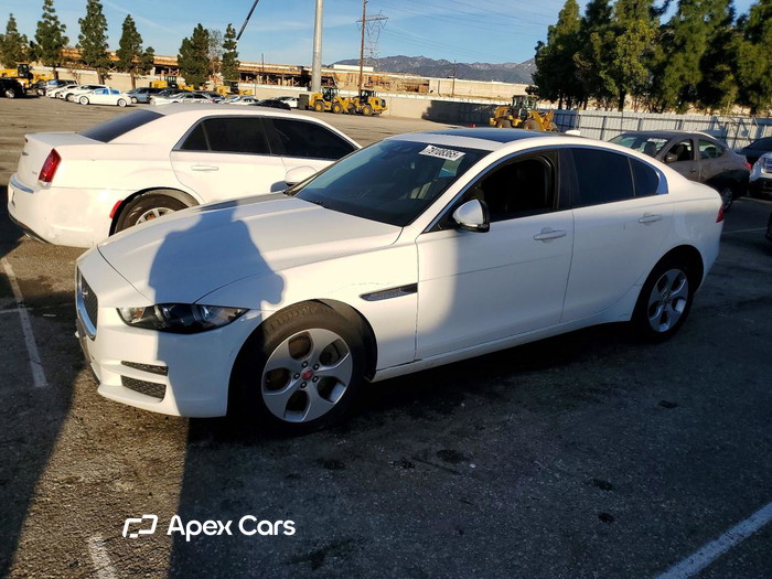 2018 Jaguar XE - Image 1 of 5