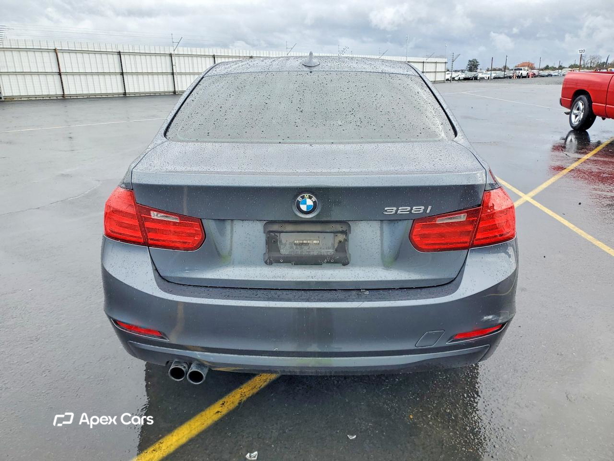 BMW Series 3 2012