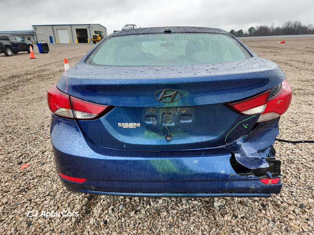Hyundai Elantra 2016