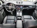 Porsche Macan 2025