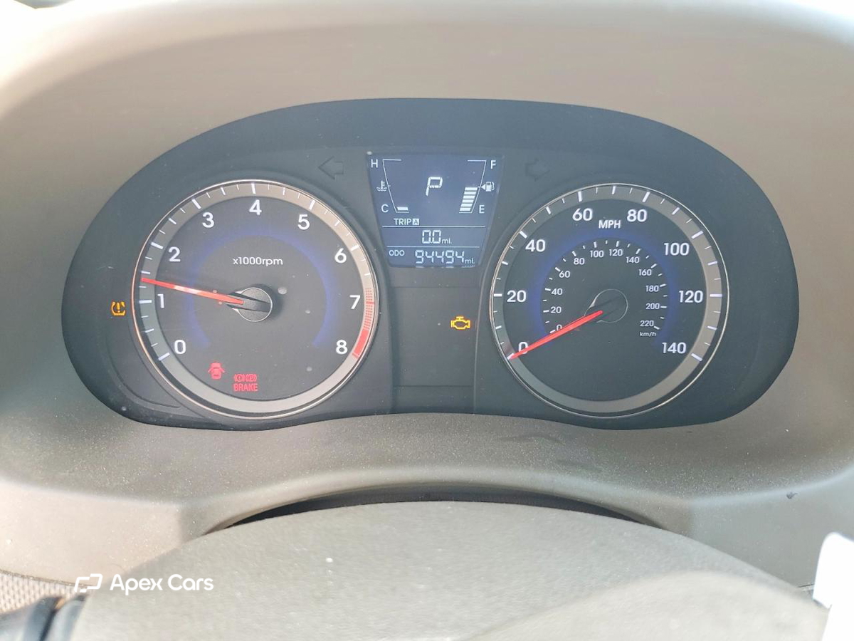 Hyundai Accent 2014