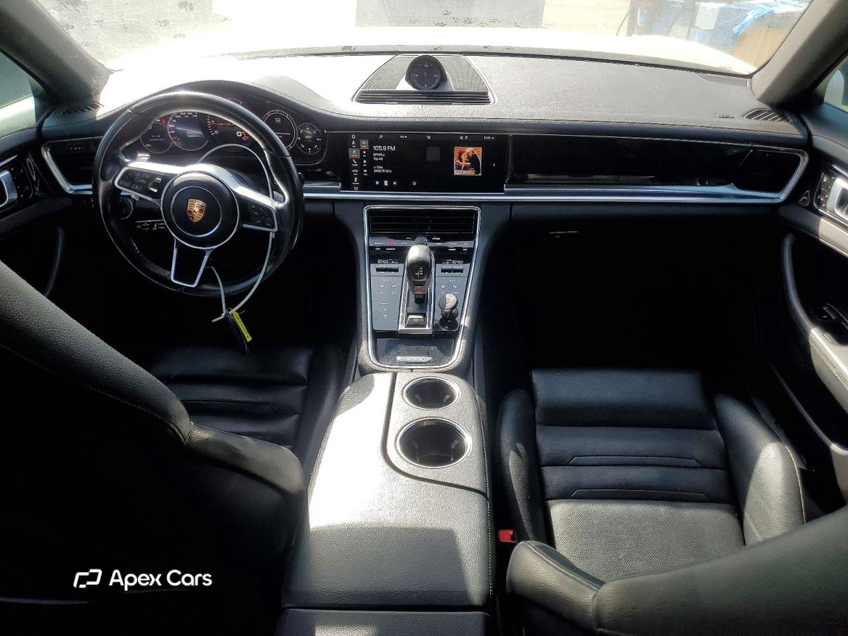 Porsche Panamera 2018