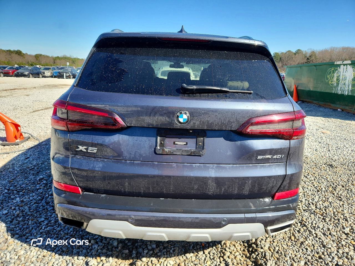 BMW X5 2021