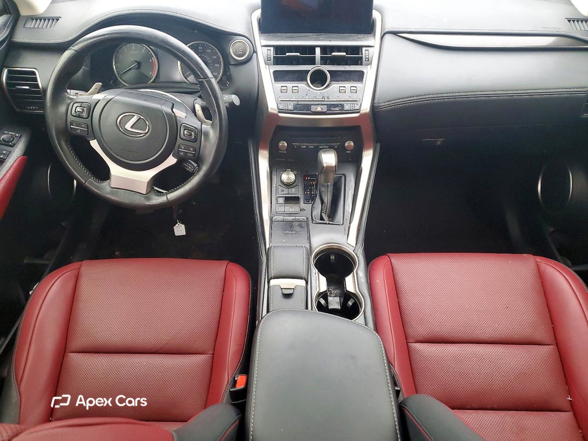 Lexus NX 2021