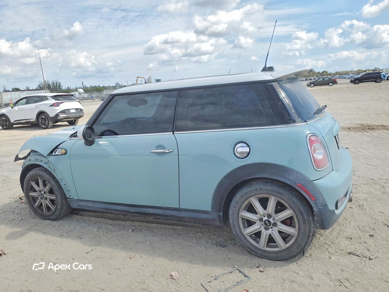 MINI Cooper 2012