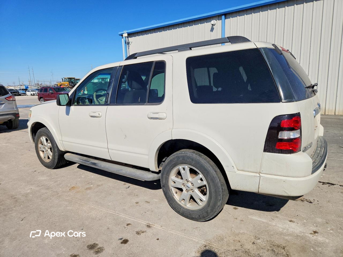 Ford Explorer 2010