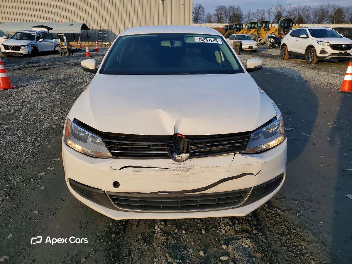 Volkswagen Jetta 2013
