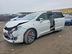 Chrysler Pacifica 2017