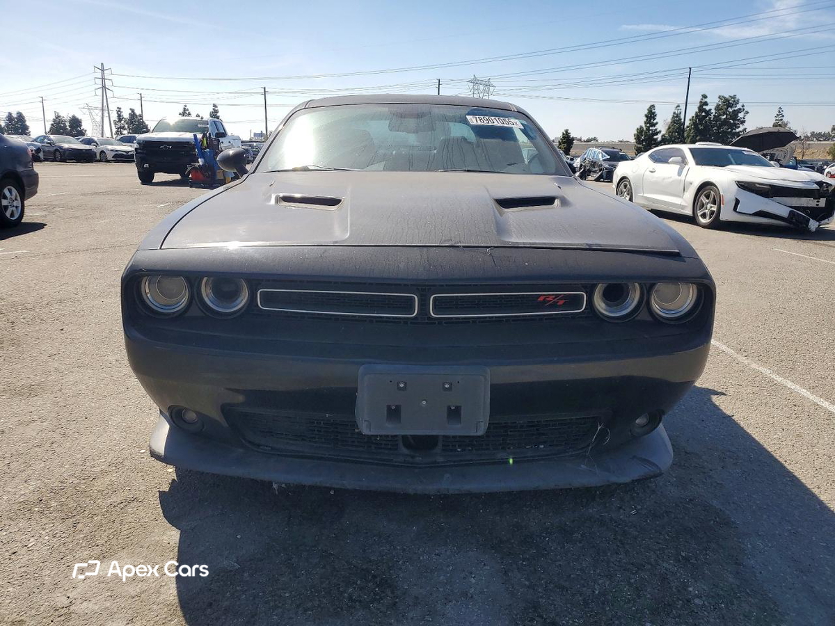Dodge Challenger 2015