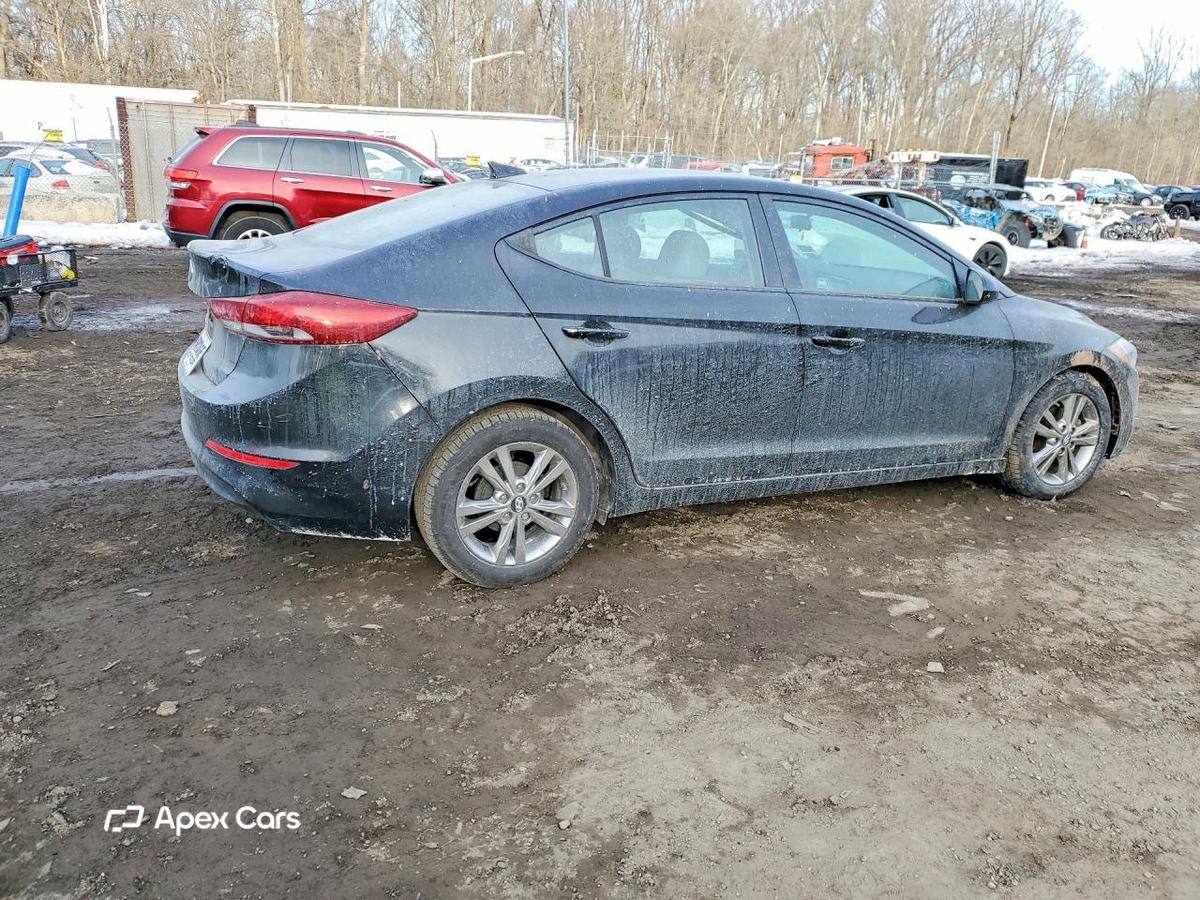 Hyundai Elantra 2017