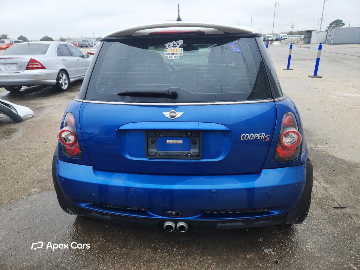 MINI Cooper 2005